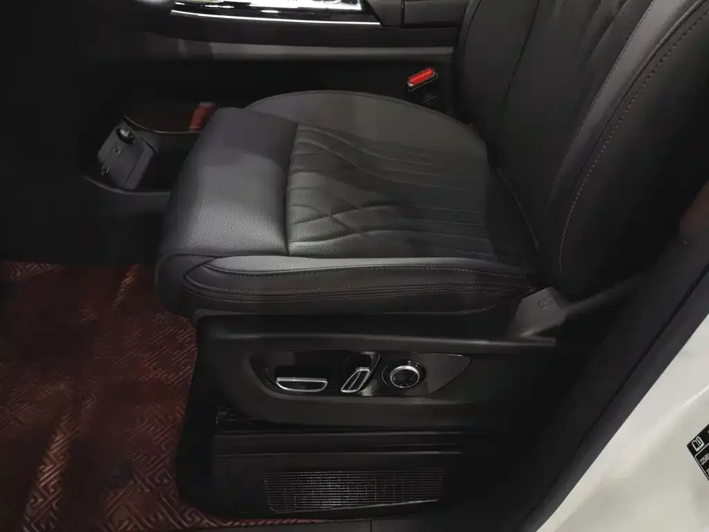 GAC Trumpchi Trumpchi M8 2024 Master Series 400T Ultimate Edition — Фото автомобиля 20