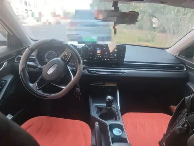 Geely Emgrand — Фото автомобиля 12