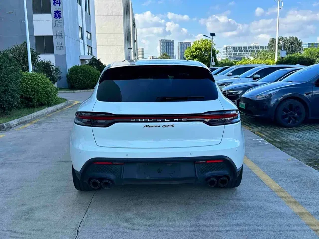 Porsche Macan — Фото автомобиля 4