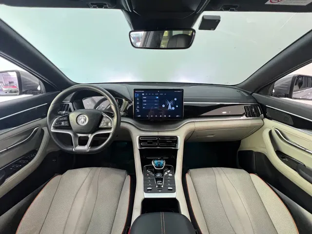 BYD Song PLUS — Фото автомобиля 20