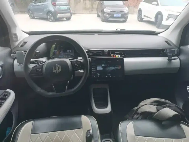 Leapmotor T03 — Фото автомобиля 9