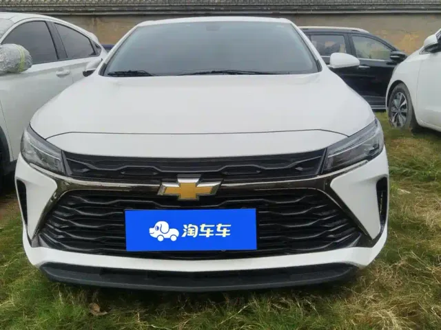 Chevrolet Monza — Фото автомобиля 2