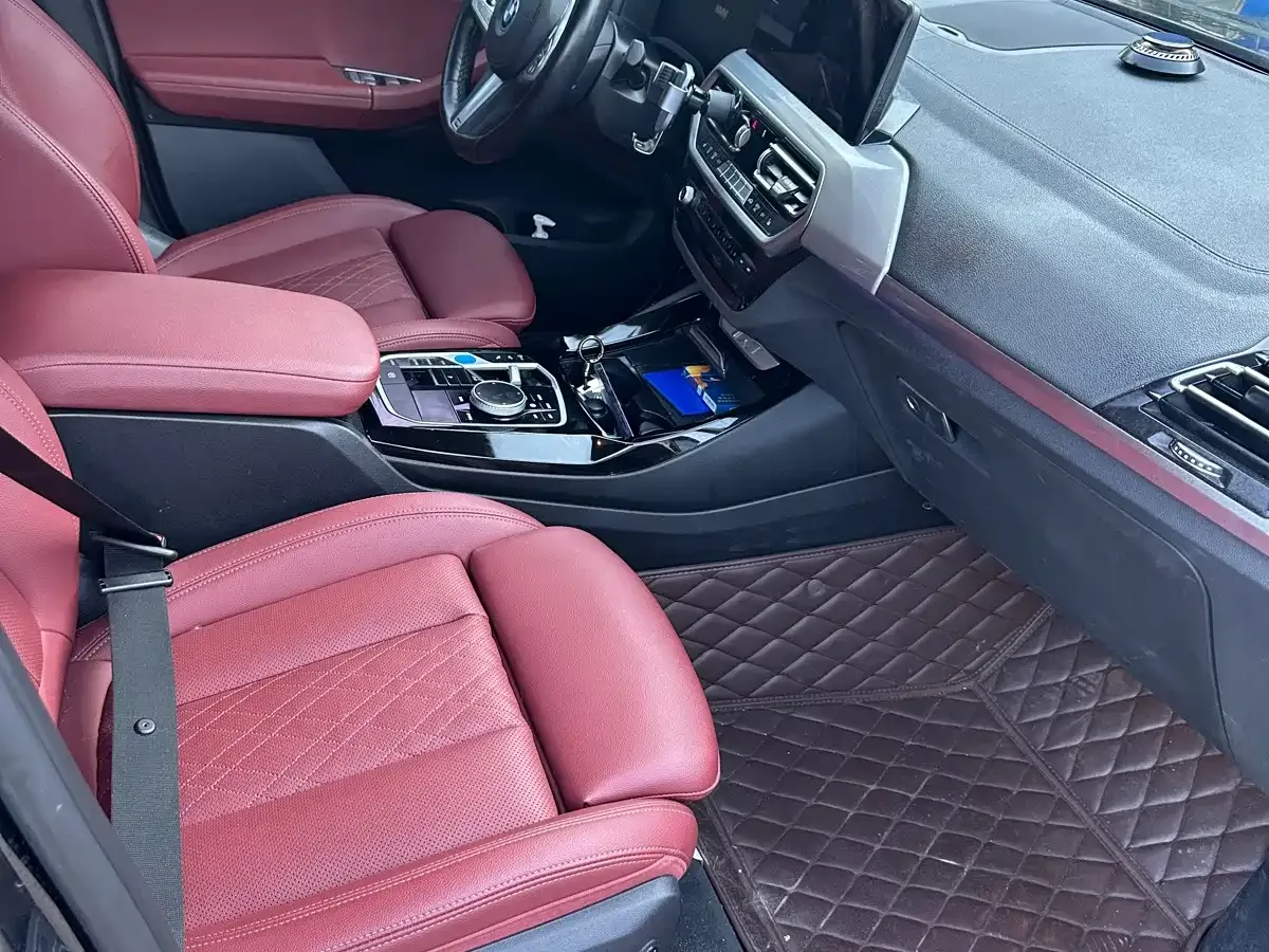 BMW BMW iX3 2023 Pioneer Type — Фото автомобиля 8