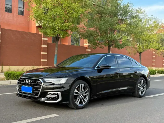 Фотография автомобиля — Audi A6L