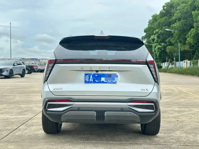 Geely Boyue L — Фото автомобиля 8