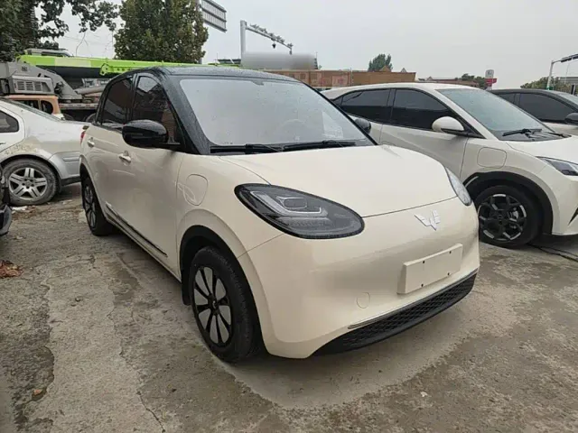 Wuling Bingo — Фото автомобиля 3
