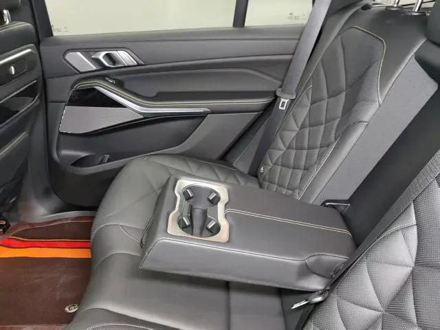 BMW X5 — Фото автомобиля 11
