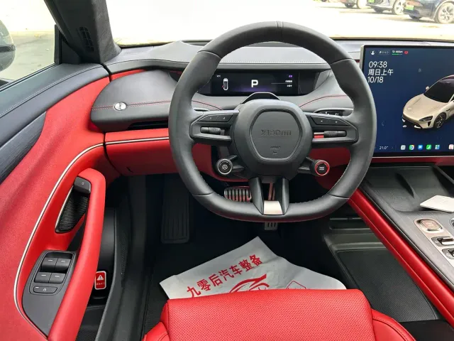 Xiaomi SU7 — Фото автомобиля 11