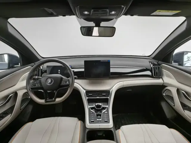 BYD Song Pro — Фото автомобиля 5