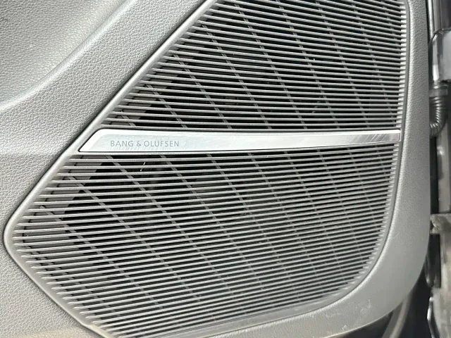 Audi Q7 — Фото автомобиля 25