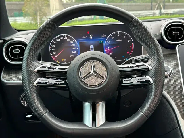 Mercedes-Benz C-Class — Фото автомобиля 18