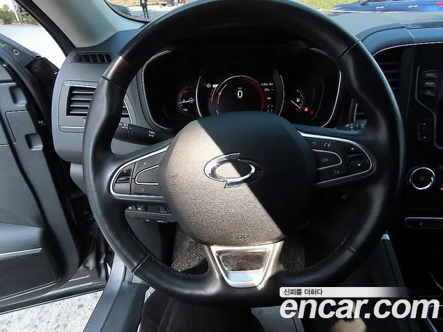 Renault-KoreaSamsung QM6 Новый QM6 Quest 2.0 LPe LE 2WD — Фото автомобиля 9