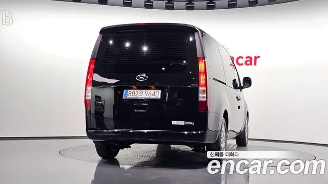 Hyundai Staria — Фото автомобиля 4
