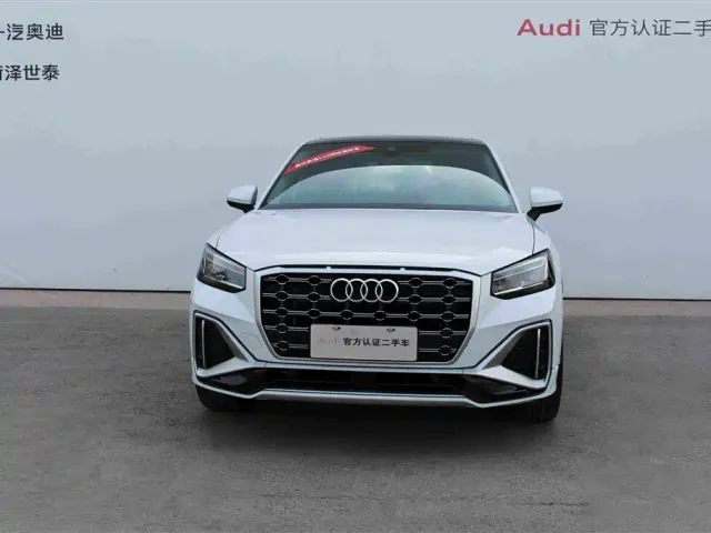 Audi Q2L — Фото автомобиля 3