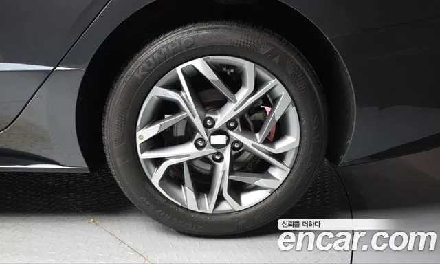 Hyundai Sonata — Фото автомобиля 6