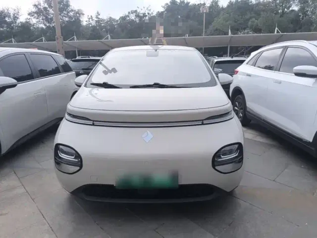 Baojun Cloud — Фото автомобиля 2