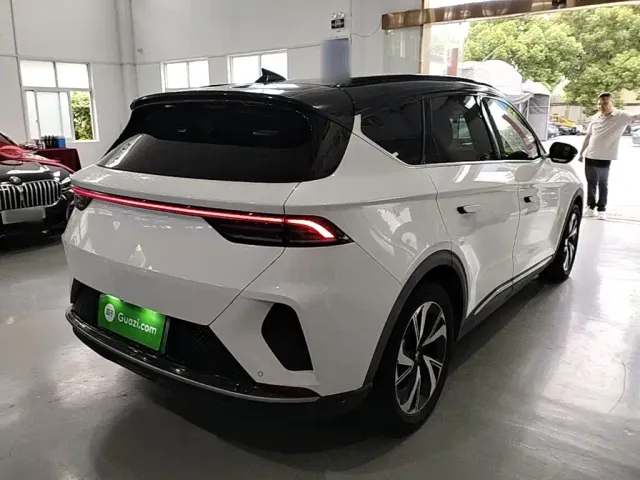 Arcfox Alpha T — Фото автомобиля 6