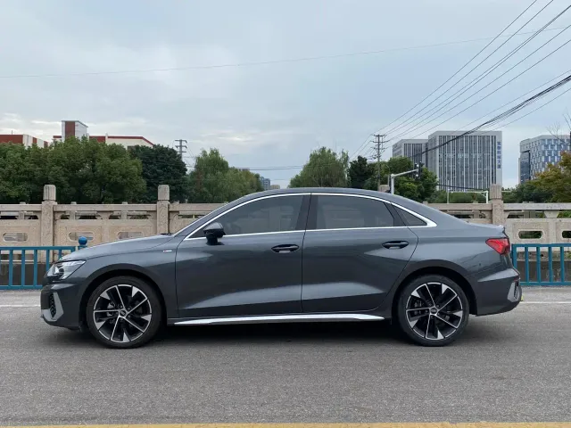 Audi A3 — Фото автомобиля 3