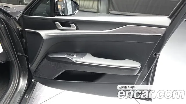Kia K5 Prestige — Фото автомобиля 24