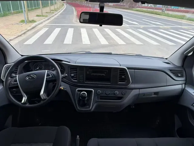 Maxus Xintu V80 — Фото автомобиля 10