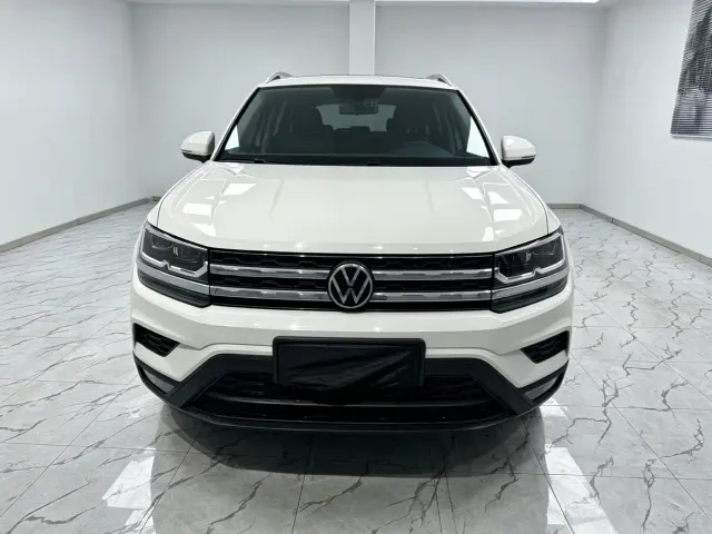 Volkswagen Tharu — Фото автомобиля 2