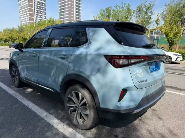 Wuling Asta — Фото автомобиля 4