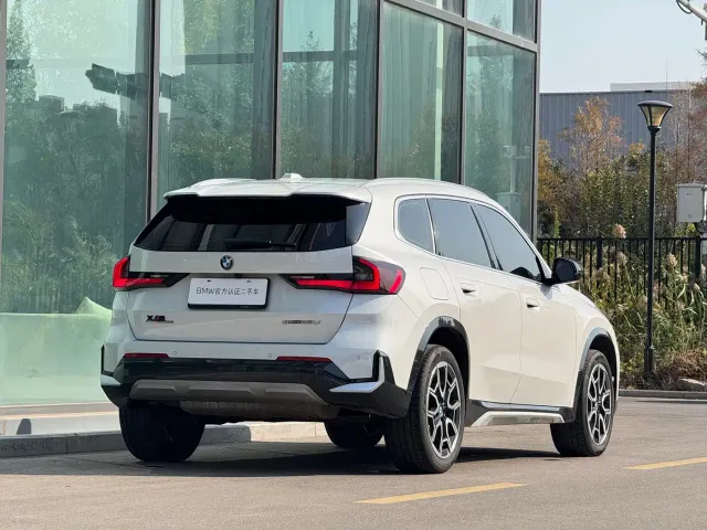 BMW X1 — Фото автомобиля 16