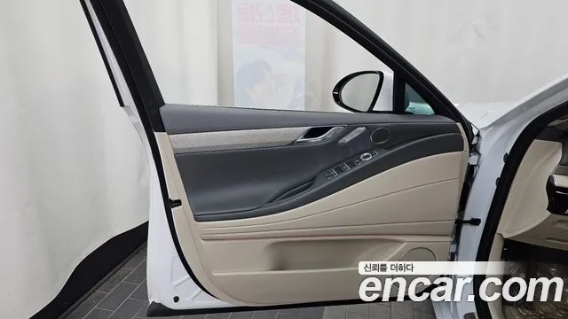 Genesis G80 RG3 — Фото автомобиля 13