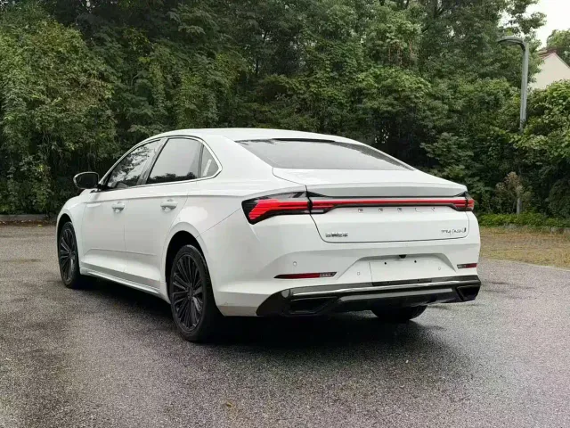 Geely Xingrui — Фото автомобиля 4