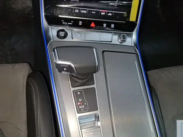 Audi A6L — Фото автомобиля 13