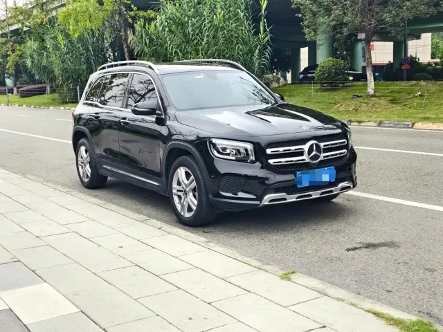 Mercedes-Benz GLB-Class — Фото автомобиля 3
