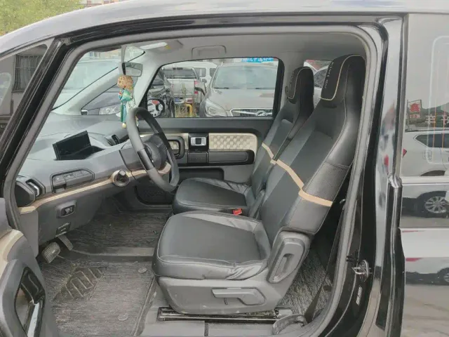 Baojun KiWi EV — Фото автомобиля 10