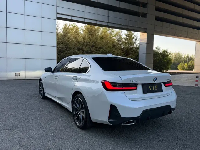 BMW 3 Series — Фото автомобиля 7