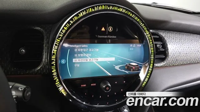 MINI Cooper Cooper Electric — Фото автомобиля 17