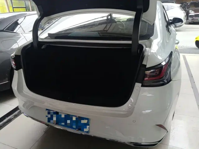 Changan Raeton Plus — Фото автомобиля 18