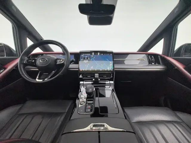 GAC Trumpchi M8 — Фото автомобиля 5