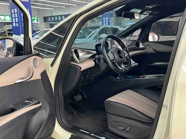 BYD Dolphin — Фото автомобиля 8