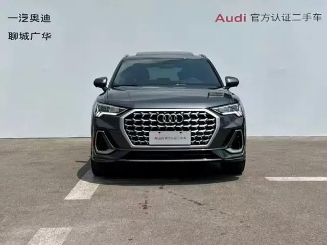 Audi Q3 — Фото автомобиля 2