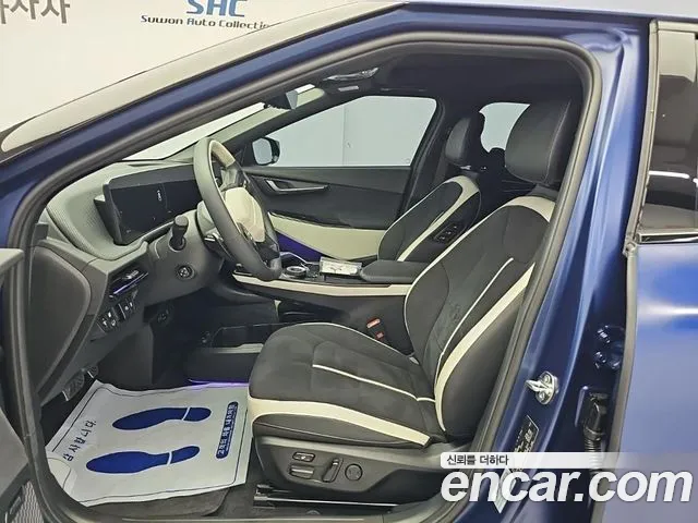 Kia EV6 — Фото автомобиля 11