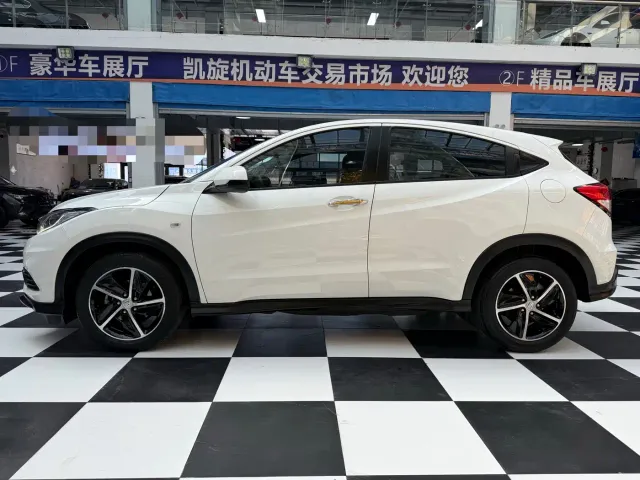 Honda Vezel — Фото автомобиля 5