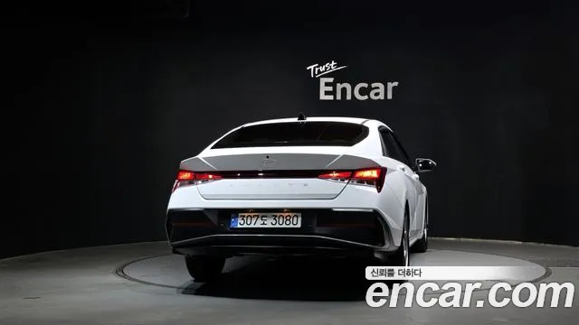 Hyundai AVANTE Новый Avante (CN7) — Фото автомобиля 4