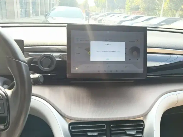 BYD Song Pro — Фото автомобиля 12