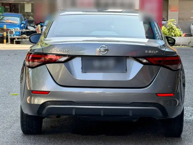 Nissan Sylphy 2020 Facelift 1.6L XE CVT Comfort Plus Edition — Фото автомобиля 3