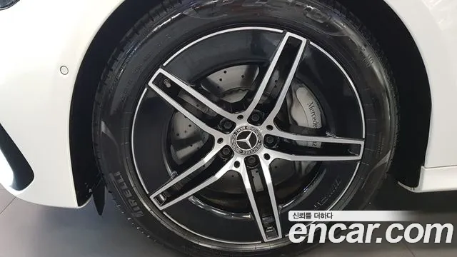 Mercedes-Benz E-Class W214 — Фото автомобиля 5
