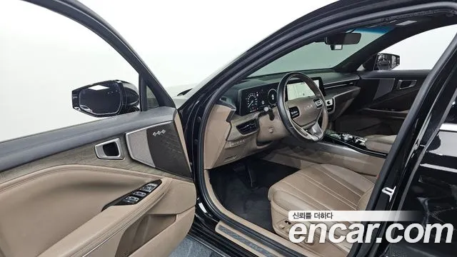 Kia K8 Hybrid — Фото автомобиля 15