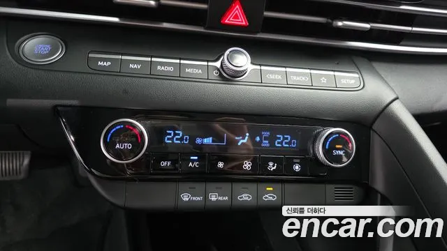 Hyundai AVANTE Avante (CN7) — Фото автомобиля 16