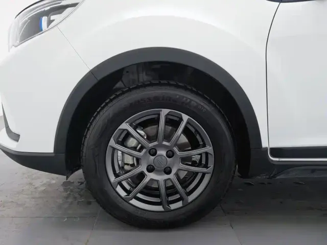 Geely Vision X3 — Фото автомобиля 17