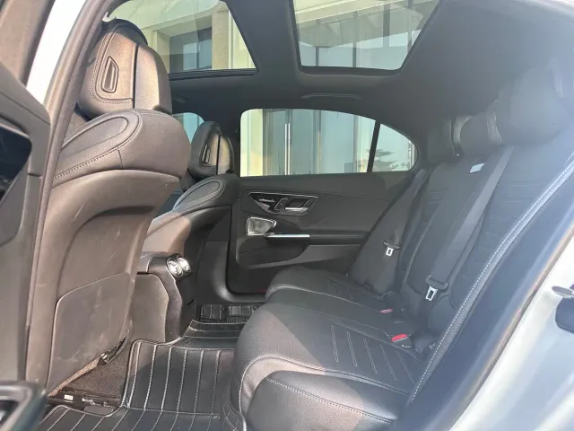 Mercedes-Benz C-Class — Фото автомобиля 5