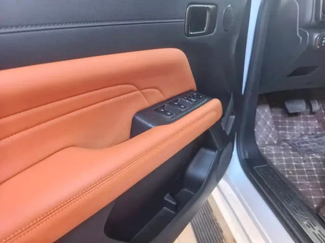 Haval H9 — Фото автомобиля 5