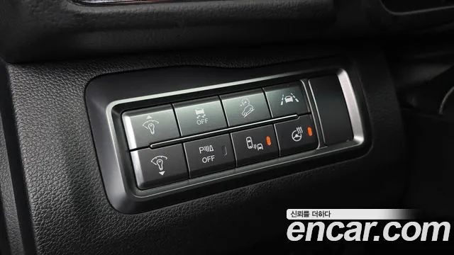 KG_Mobility_Ssangyong TIBOLI Very New Tivoli Бензин 1.5 2WD — Фото автомобиля 5